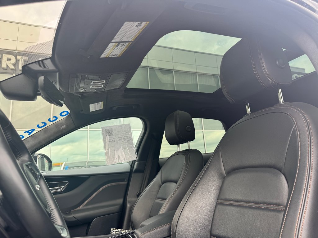 2020 Jaguar F-PACE Prestige 2.T Toit Panoramique Bas Kilométrage in Terrebonne, Quebec - 13 - w1024h768px