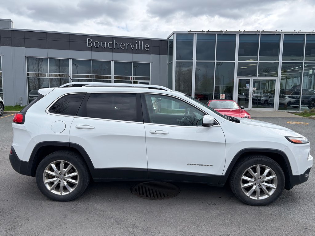 Jeep Cherokee Limited 4X4 V6 JAMAIS ACCIDENTÉ CUIR TOIT PANO 2014 à Boucherville, Québec - 14 - w1024h768px
