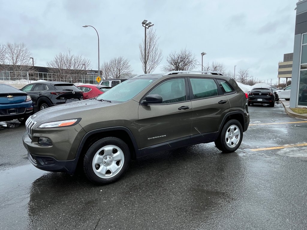 Jeep Cherokee Sport,AWD, TRÈS BAS KM, 2015 à Boucherville, Québec - 10 - w1024h768px