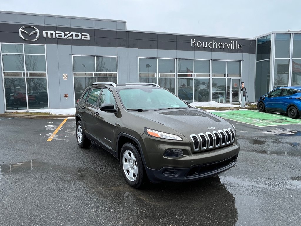 Jeep Cherokee Sport,AWD, TRÈS BAS KM, 2015 à Boucherville, Québec - 1 - w1024h768px