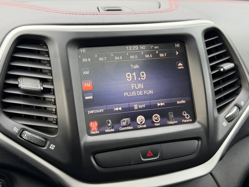 Jeep Cherokee Trailhawk 4x4 V6 2015 à Terrebonne, Québec - 17 - w1024h768px