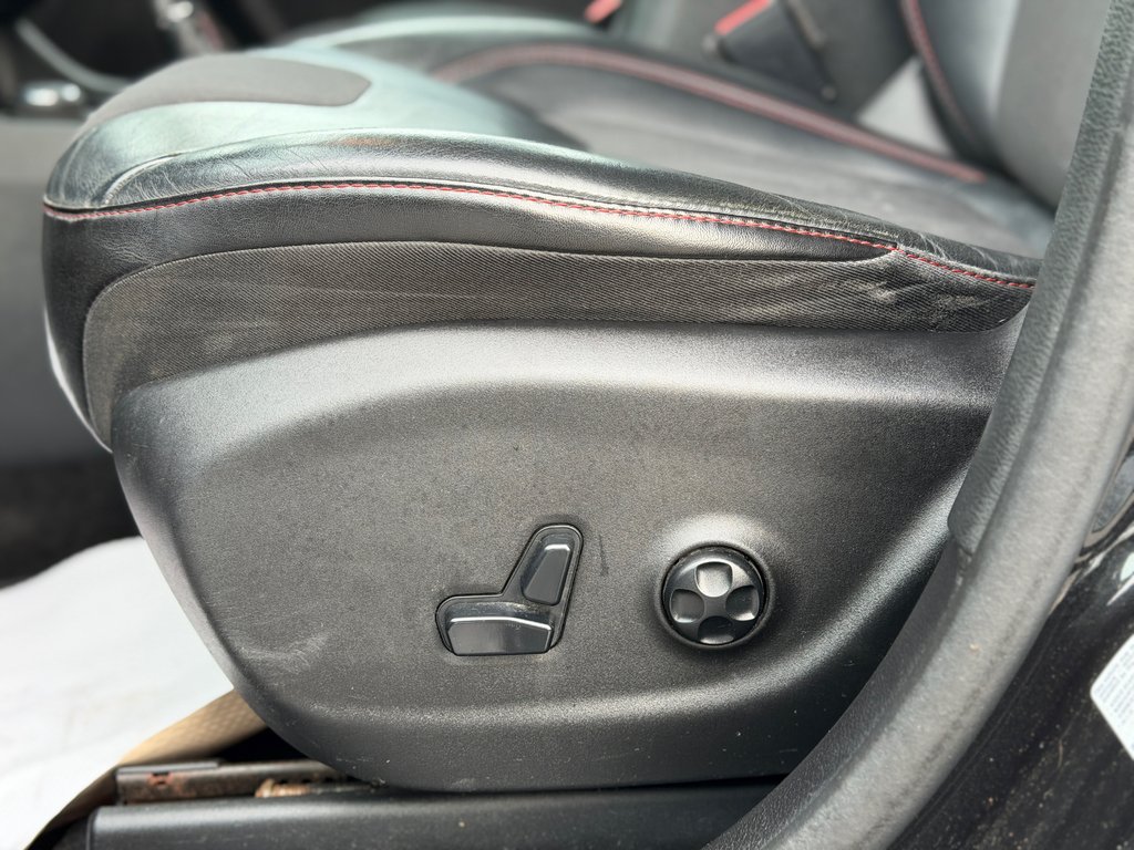 Jeep Cherokee Trailhawk 4x4 V6 2015 à Terrebonne, Québec - 9 - w1024h768px