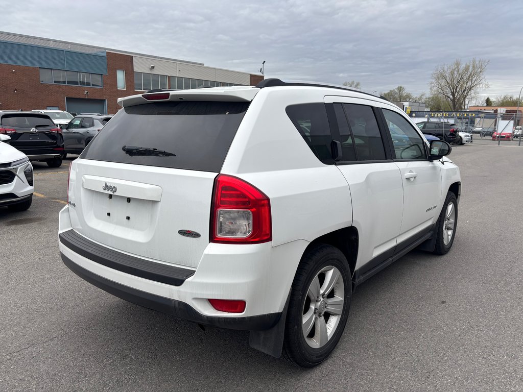 2011 Jeep Compass in Montreal, Quebec - 5 - w1024h768px