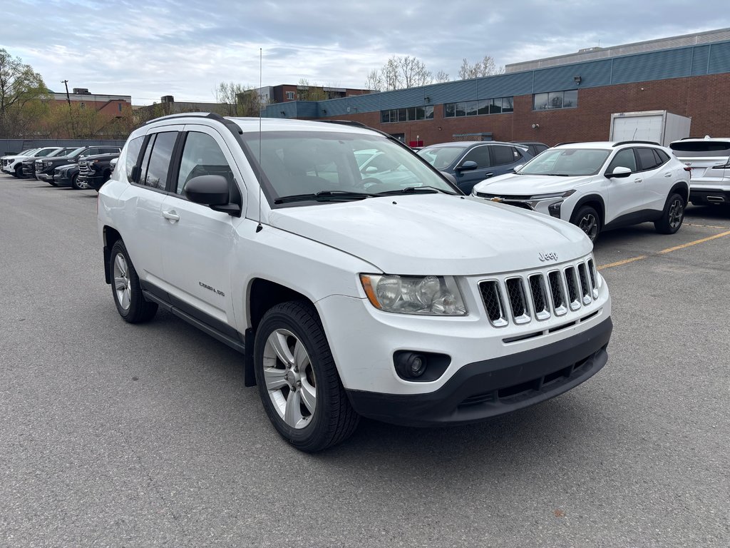 2011 Jeep Compass in Montreal, Quebec - 4 - w1024h768px