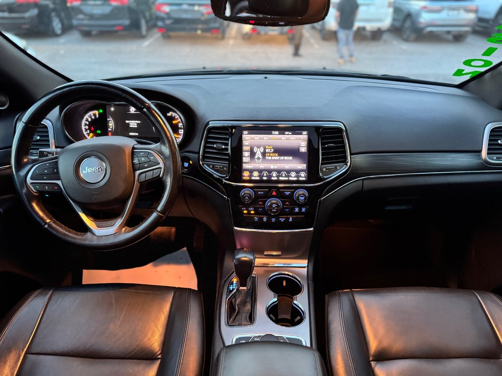 Jeep Grand Cherokee Limited Cuir Toit Panoramique 2020 à Terrebonne, Québec - 24 - w1024h768px