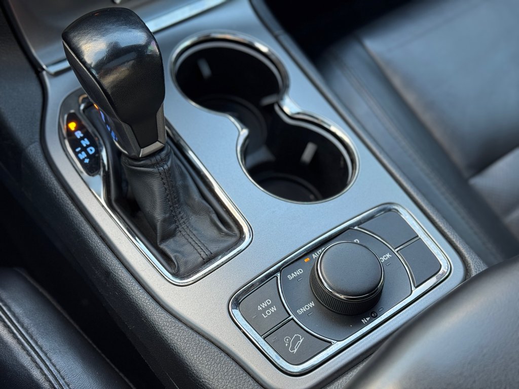Jeep Grand Cherokee Limited X Cuir Toit Panoramique 2020 à Terrebonne, Québec - 21 - w1024h768px