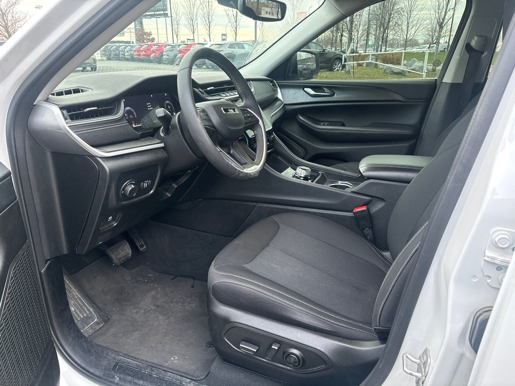 Jeep Grand Cherokee Laredo, TOIT, GARANTIE 2023 à Boucherville, Québec - 11 - w1024h768px