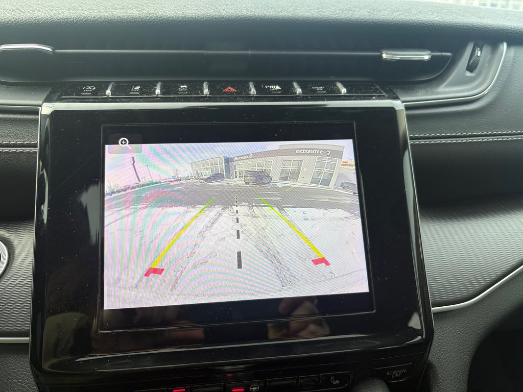 2023 Jeep Grand Cherokee Laredo, TOIT, GARANTIE in Boucherville, Quebec - 25 - w1024h768px