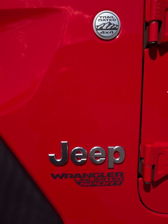 2018 Jeep Wrangler Unlimited SPORT JL  DÉMARREUR À DISTANCE, V6 3.6L PENTASTAR in Boucherville, Quebec - 8 - w1024h768px