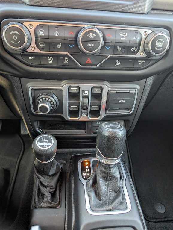 2018 Jeep Wrangler Unlimited SPORT JL  DÉMARREUR À DISTANCE, V6 3.6L PENTASTAR in Boucherville, Quebec - 16 - w1024h768px