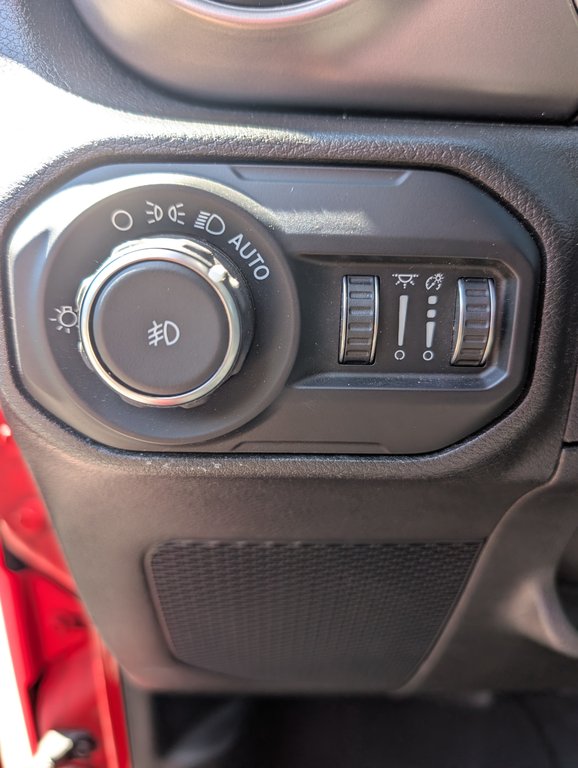 2018 Jeep Wrangler Unlimited SPORT JL  DÉMARREUR À DISTANCE, V6 3.6L PENTASTAR in Boucherville, Quebec - 22 - w1024h768px