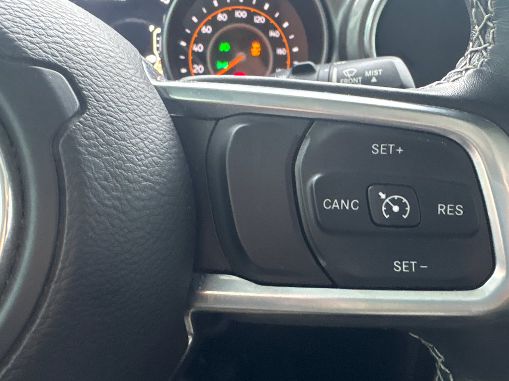 2020 Jeep WRANGLER 4D UNLIMITED SAHARA Sahara, V6 3.6, NAV in Boucherville, Quebec - 20 - w1024h768px