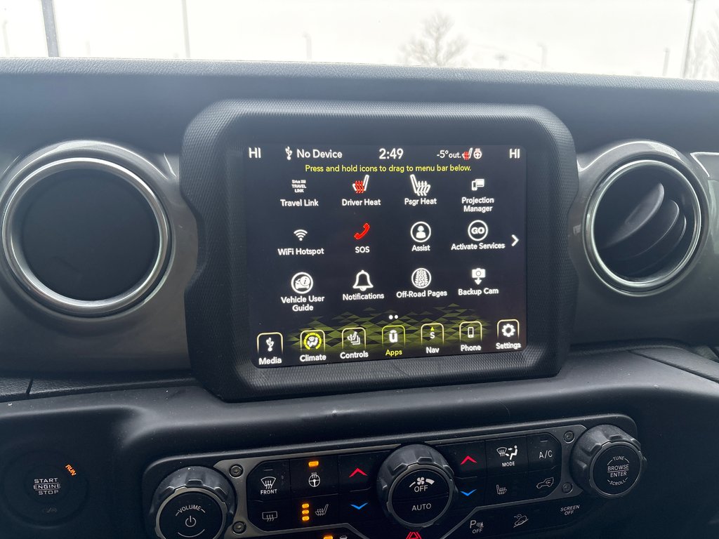 2020 Jeep WRANGLER 4D UNLIMITED SAHARA Sahara, V6 3.6, NAV in Boucherville, Quebec - 15 - w1024h768px