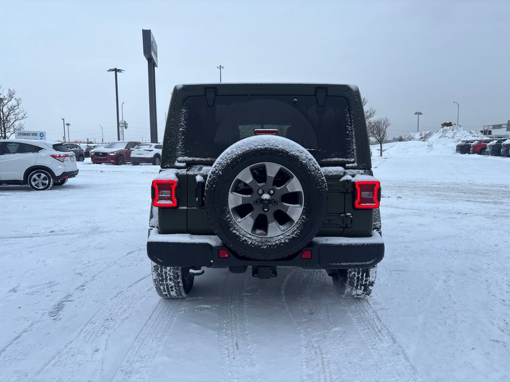 2020 Jeep WRANGLER 4D UNLIMITED SAHARA Sahara, V6 3.6, NAV in Boucherville, Quebec - 8 - w1024h768px