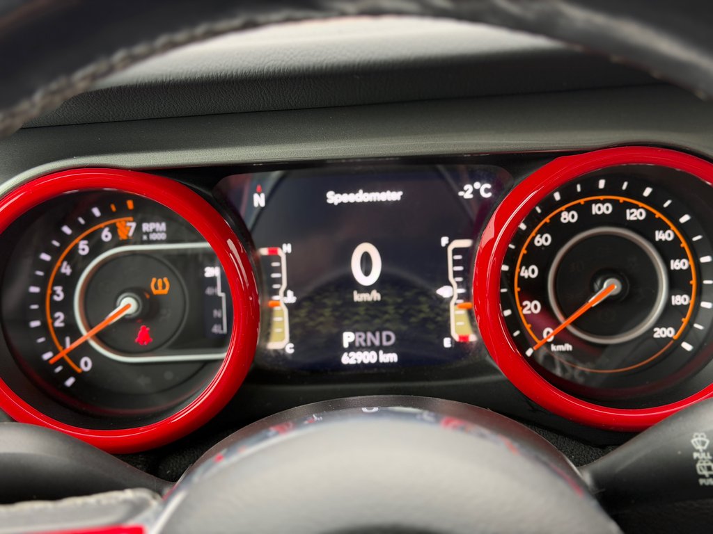 Jeep Wrangler Unlimited Sahara v6 4x4 Bas Kilométrage 2021 à Terrebonne, Québec - 13 - w1024h768px