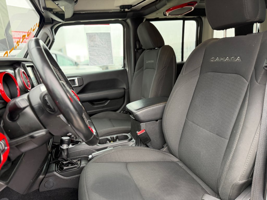 Jeep Wrangler Unlimited Sahara v6 4x4 Bas Kilométrage 2021 à Terrebonne, Québec - 11 - w1024h768px