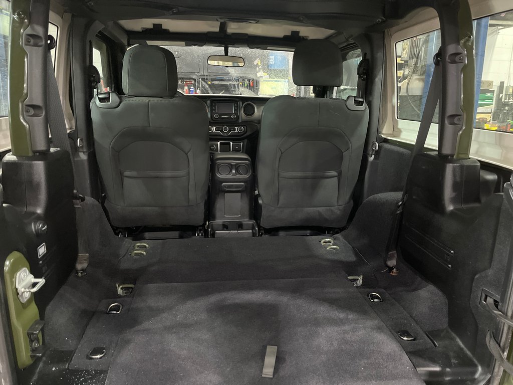 Jeep Wrangler Sport, AIR, AUT, AUBAINE 2021 à Boucherville, Québec - 3 - w1024h768px