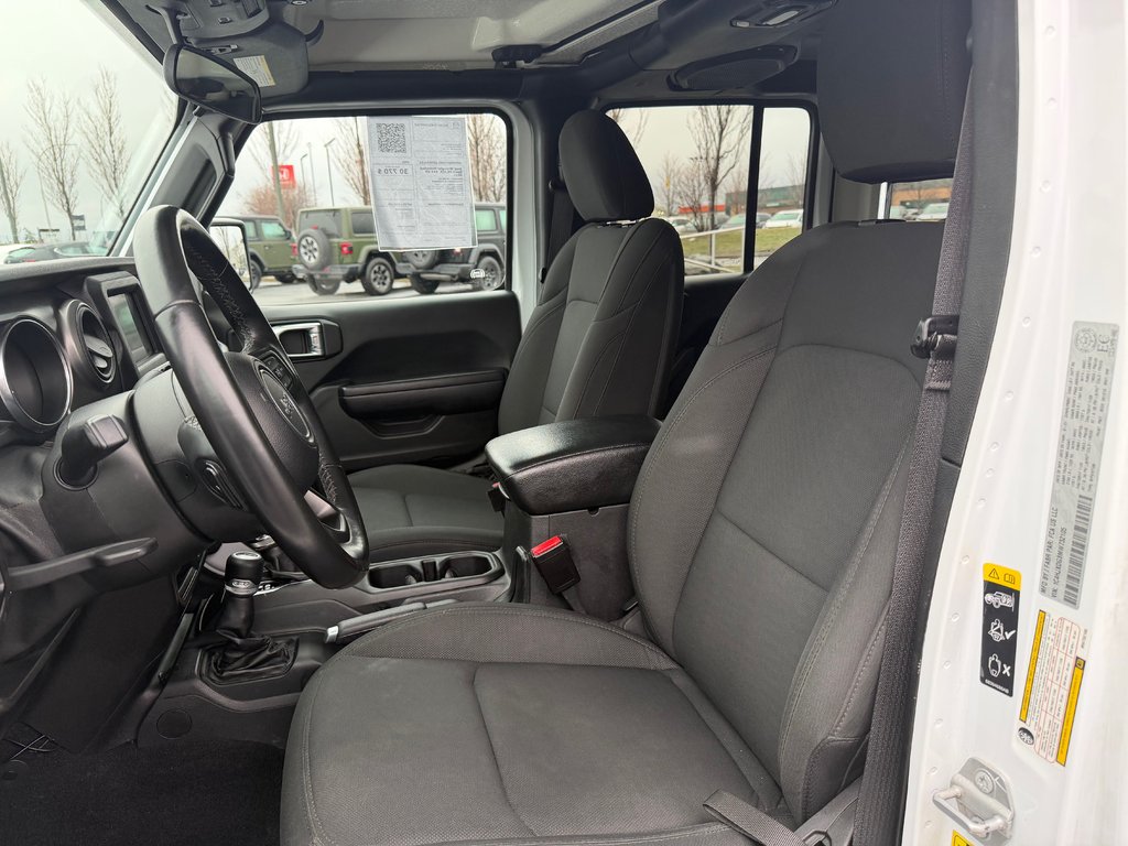 Jeep Wrangler Unlimited Sport,V6,AIR, BAS KM 2021 à Boucherville, Québec - 12 - w1024h768px