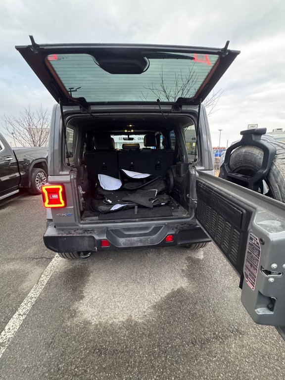 2021 Jeep WRANGLER 4XE Unlimited Sahara Cuir Navigation in Terrebonne, Quebec - 20 - w1024h768px