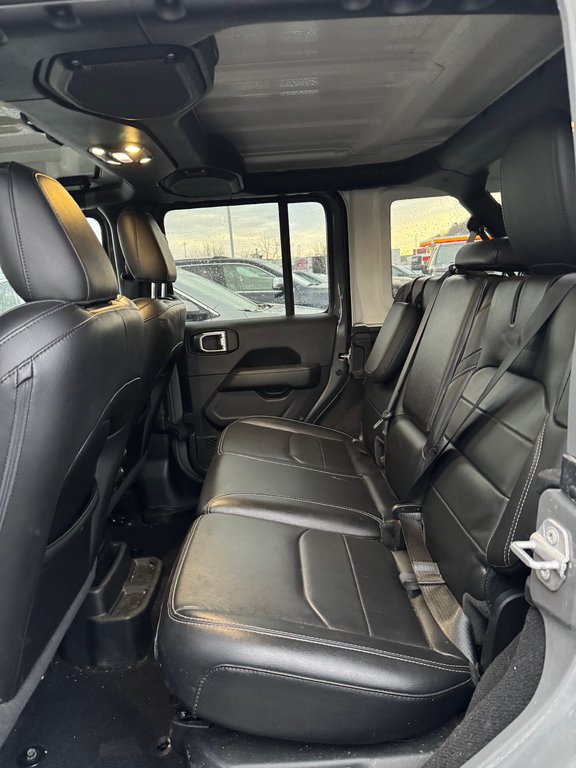 2021 Jeep WRANGLER 4XE Unlimited Sahara Cuir Navigation in Terrebonne, Quebec - 10 - w1024h768px
