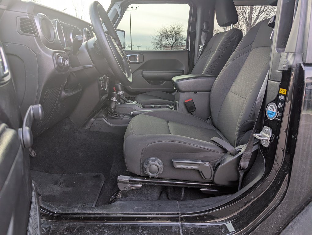 2022 Jeep Wrangler Sport, AIR, BAS KM, GARANTIE in Boucherville, Quebec - 11 - w1024h768px