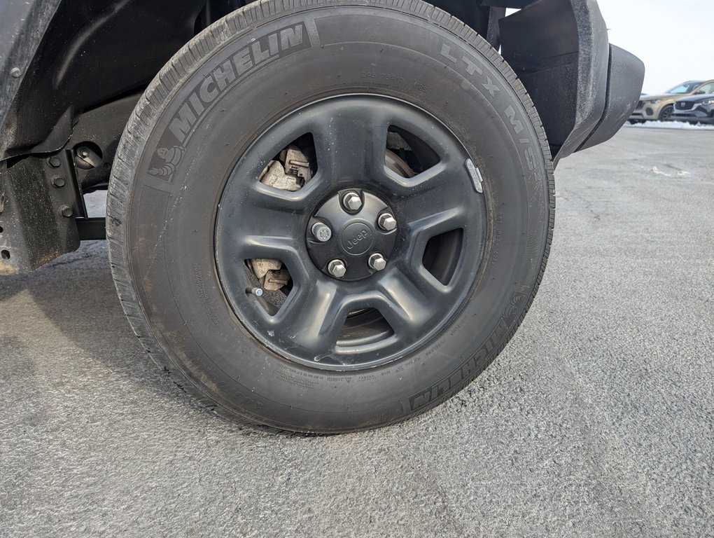 2022 Jeep Wrangler Sport, AIR, BAS KM, GARANTIE in Boucherville, Quebec - 9 - w1024h768px