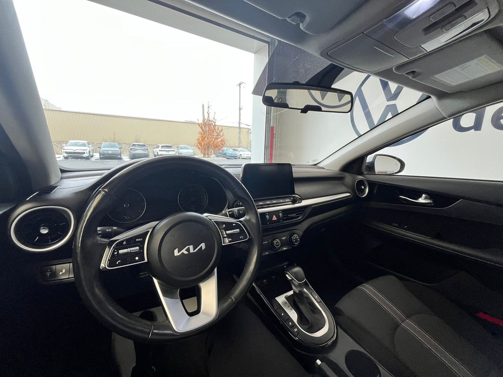 Kia Forte EX+ 2022 à Boucherville, Québec - 20 - w1024h768px
