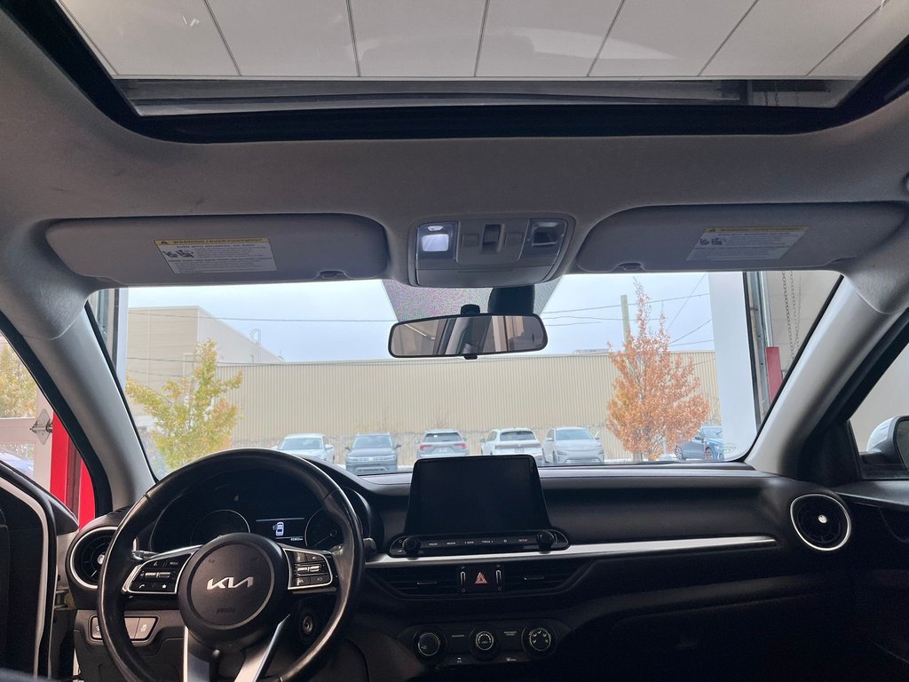 Kia Forte EX+ 2022 à Boucherville, Québec - 10 - w1024h768px