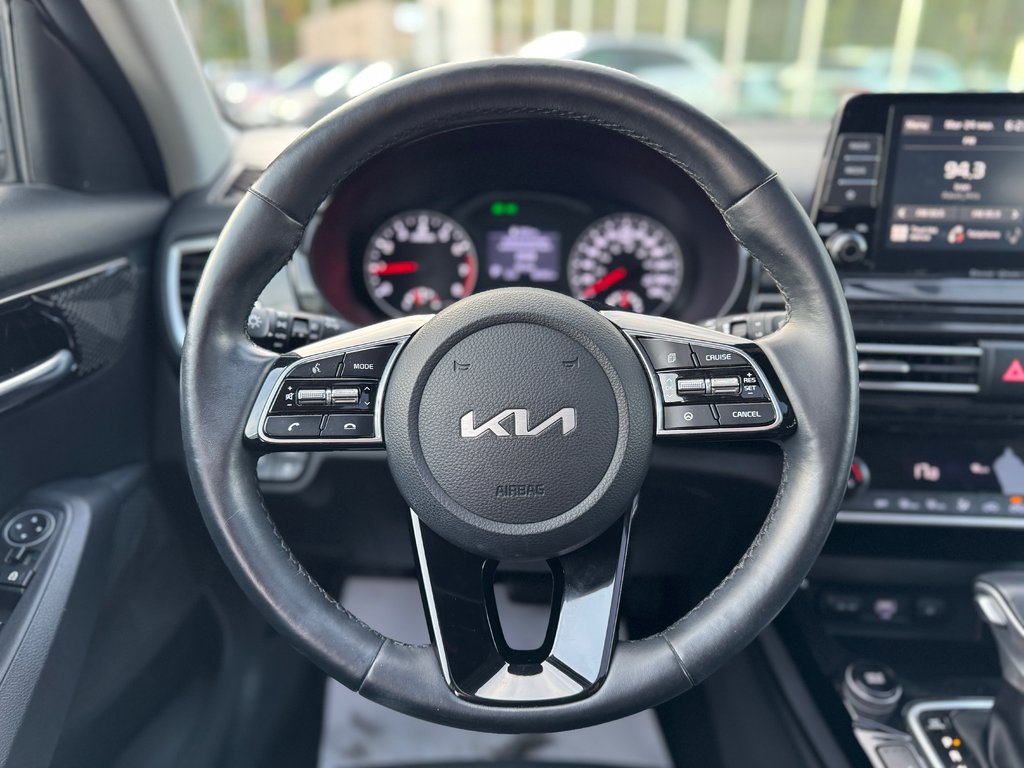 Kia Seltos EX Cuir Toit Ouvrant AWD 2022 à Terrebonne, Québec - 21 - w1024h768px