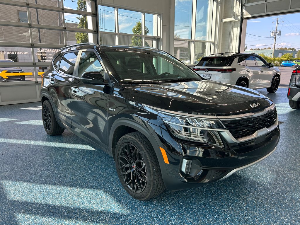 Kia Seltos SX Turbo 2023 à Boucherville, Québec - 10 - w1024h768px