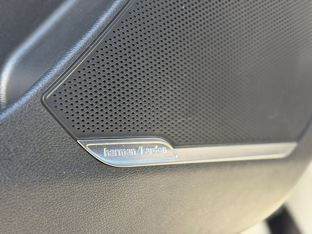 Kia Sportage Hybrid SX AWD 2023 à Terrebonne, Québec - 9 - w1024h768px