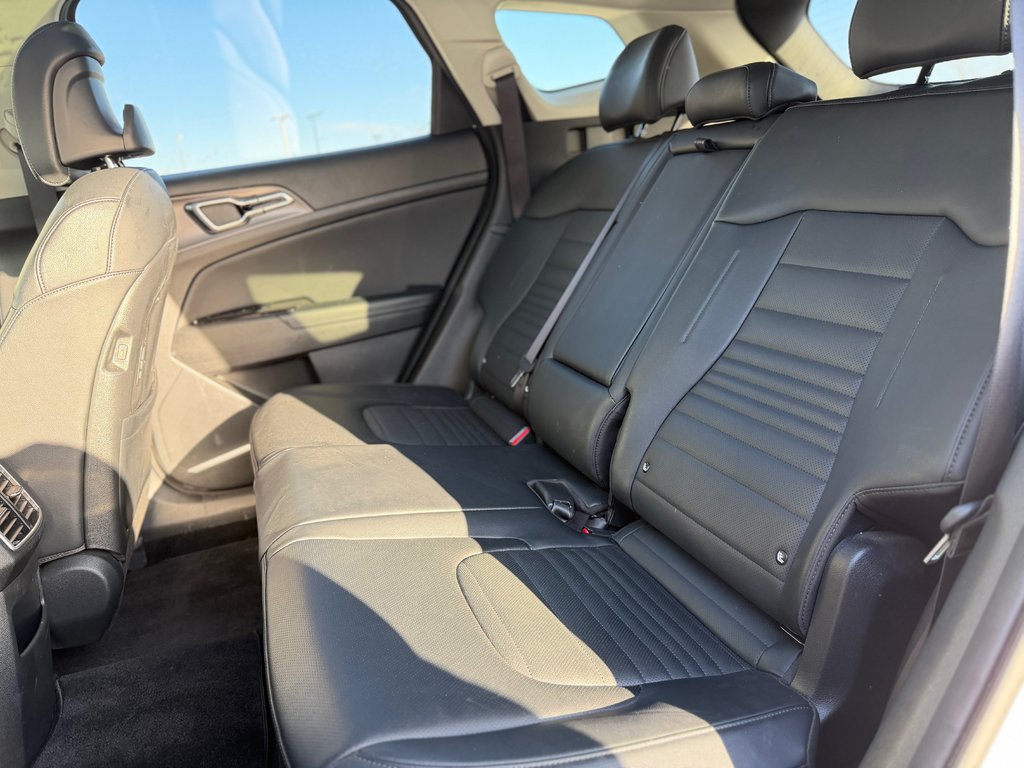 Kia Sportage Hybrid SX AWD 2023 à Terrebonne, Québec - 27 - w1024h768px