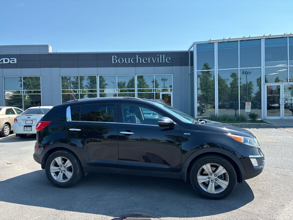 2011 Kia Sportage EX, AWD, BAS KM in Boucherville, Quebec - 1 - w1024h768px