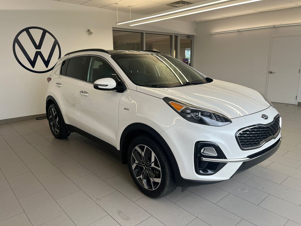 2020 Kia Sportage EX PREMIUM in Boucherville, Quebec - 3 - w1024h768px