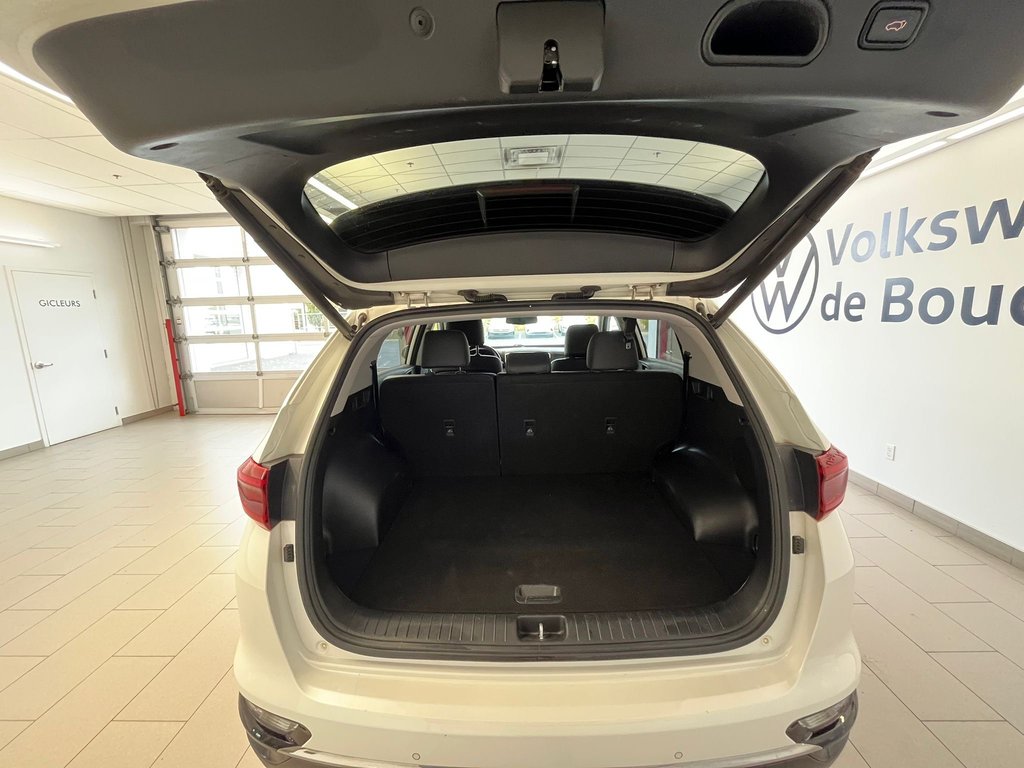 2020 Kia Sportage EX PREMIUM in Boucherville, Quebec - 9 - w1024h768px