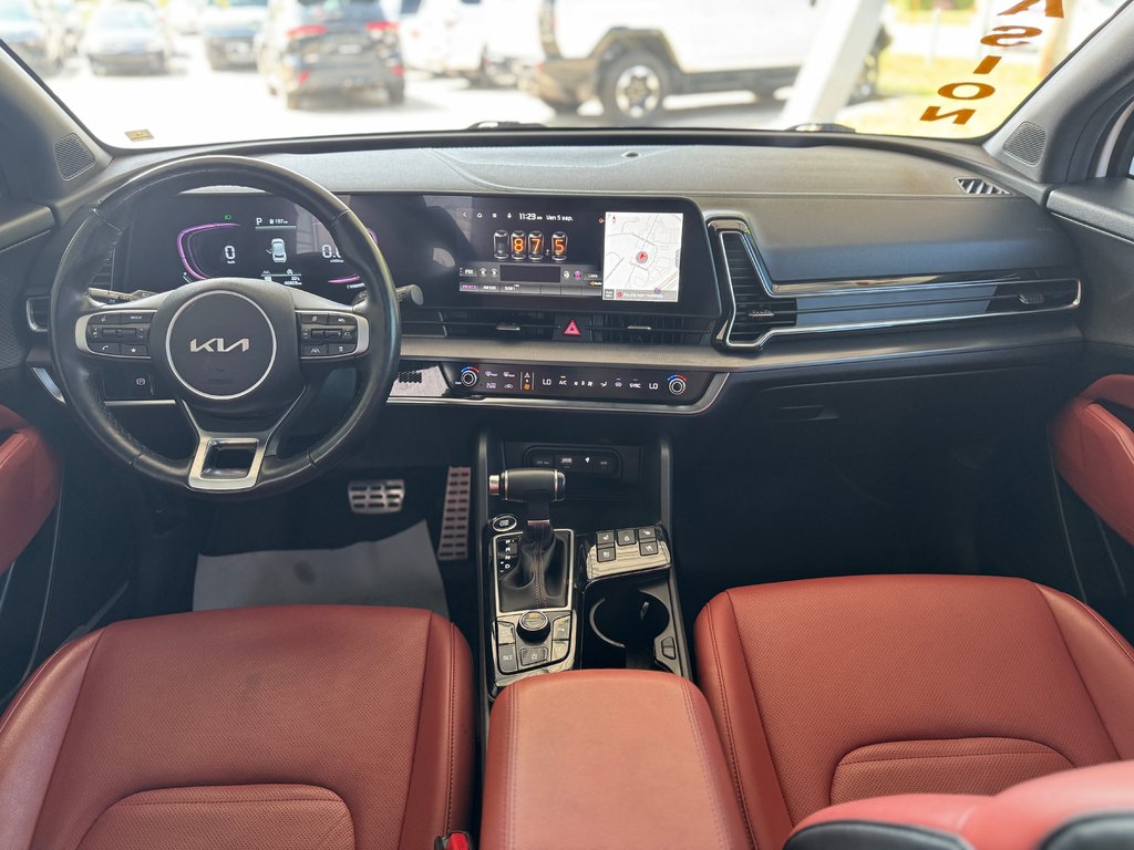 2023 Kia Sportage EX PREMIUM Intérieur Rouge *RARE* Bas Kilométrage in Terrebonne, Quebec - 24 - w1024h768px