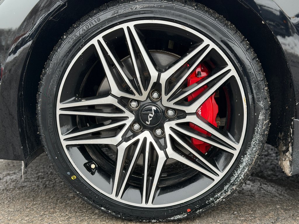 2023 Kia Stinger GT2 ELITE in Terrebonne, Quebec - 28 - w1024h768px