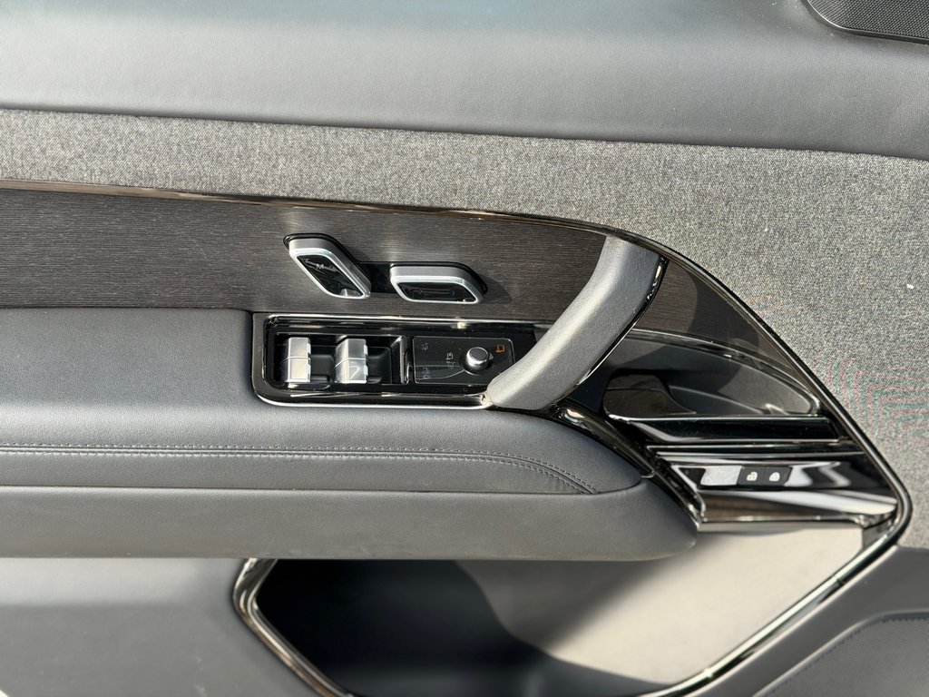 Land Rover Range Rover Sport Dynamic SE Mag 23'' Bas Kilométrage 2023 à Terrebonne, Québec - 8 - w1024h768px