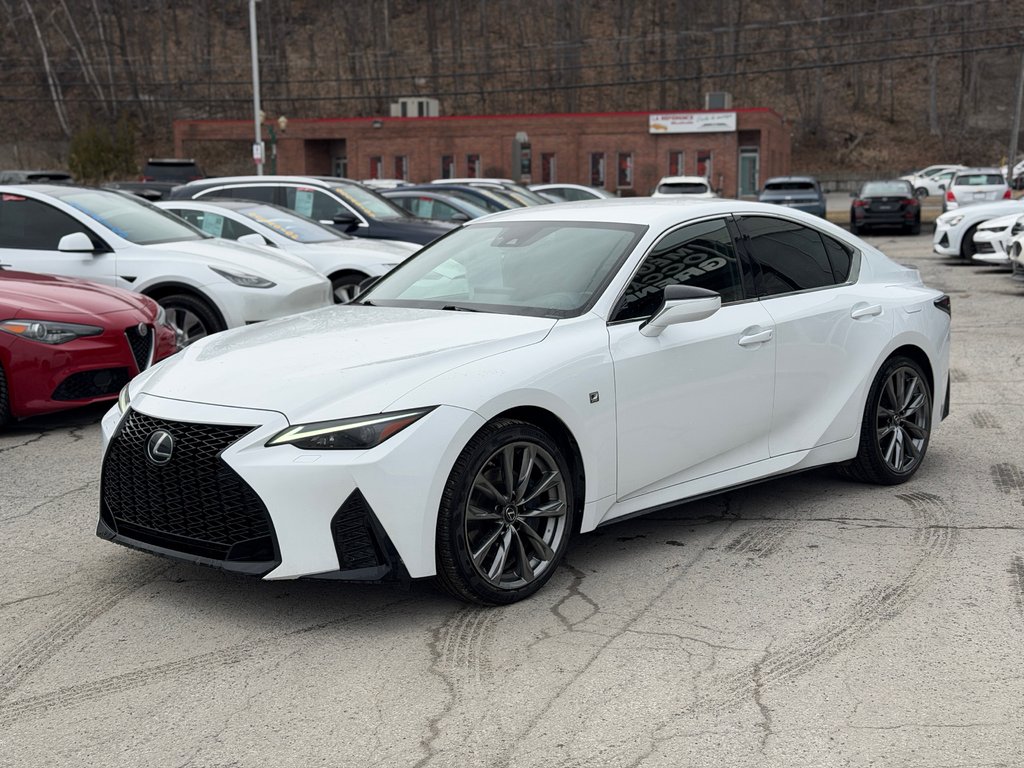 2022 Lexus IS IS 300 F Sport AWD in Terrebonne, Quebec - 3 - w1024h768px