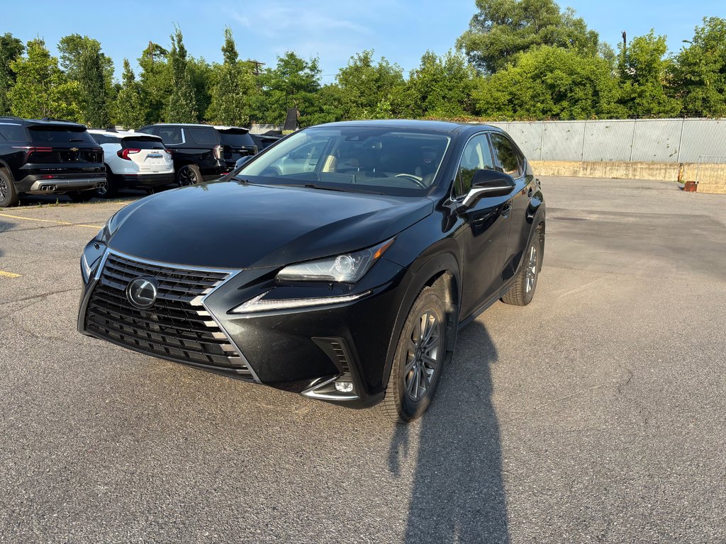 Lexus NX  2021 à Montréal, Québec - 3 - w1024h768px