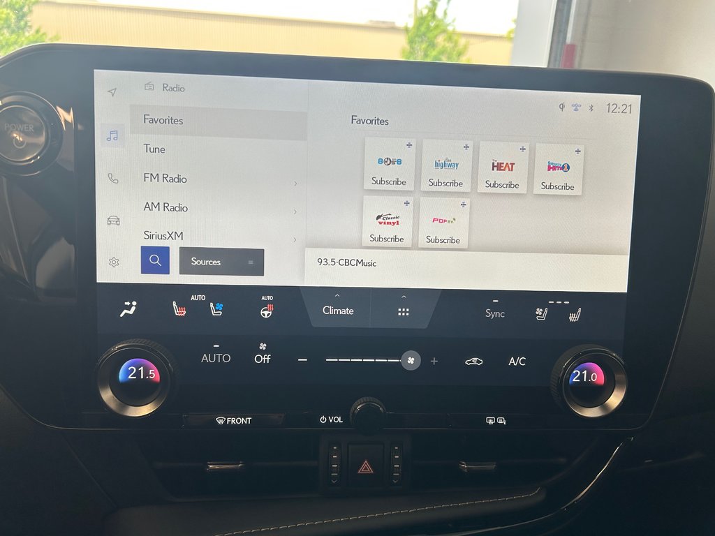 Lexus NX NX 350h 2024 à Boucherville, Québec - 22 - w1024h768px