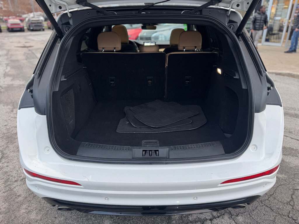 2021 Lincoln Corsair HYBRID Grand Touring AWD Cuir Siège Chauffant in Terrebonne, Quebec - 24 - w1024h768px