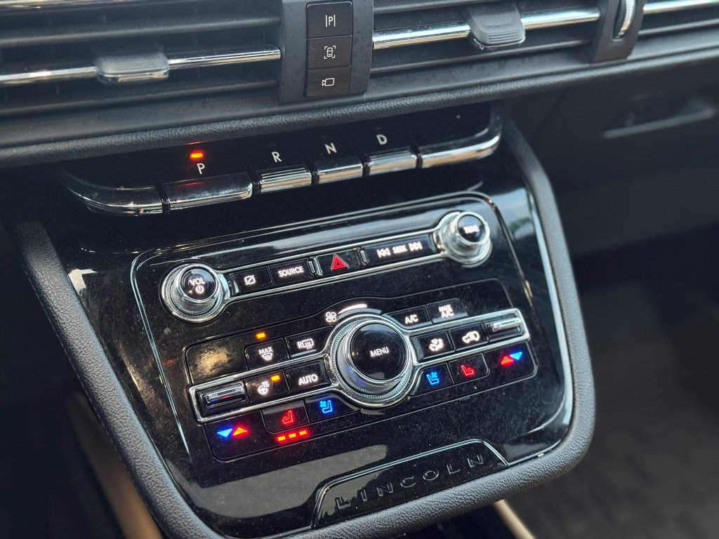 2021 Lincoln Corsair HYBRID Grand Touring AWD Cuir Siège Chauffant in Terrebonne, Quebec - 19 - w1024h768px