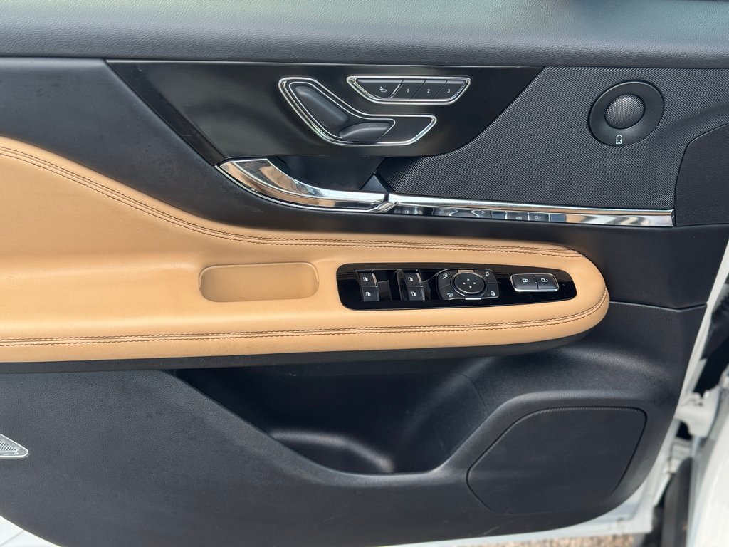 2021 Lincoln Corsair HYBRID Grand Touring AWD Cuir Siège Chauffant in Terrebonne, Quebec - 8 - w1024h768px