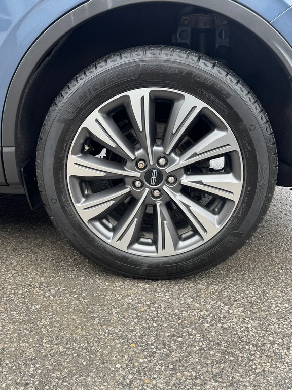 2022 Lincoln Corsair Reserve Cuir AWD Bas Kilométrage in Terrebonne, Quebec - 23 - w1024h768px