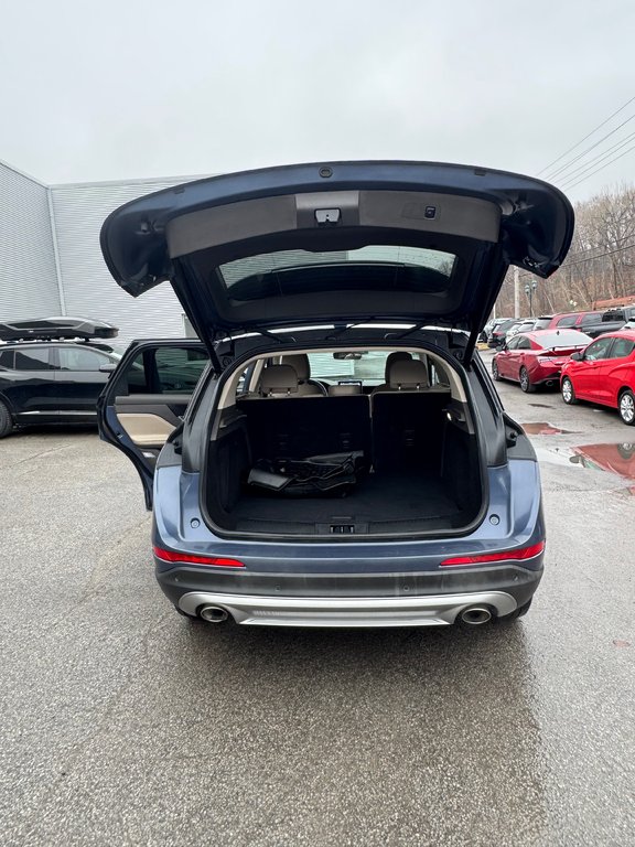 2022 Lincoln Corsair Reserve Cuir AWD Bas Kilométrage in Terrebonne, Quebec - 21 - w1024h768px