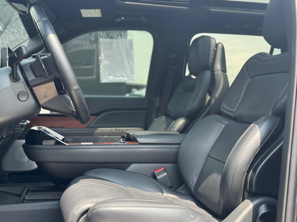 2024 Lincoln Navigator Reserve  Cuir Toit Panoramique AWD in Terrebonne, Quebec - 10 - w1024h768px