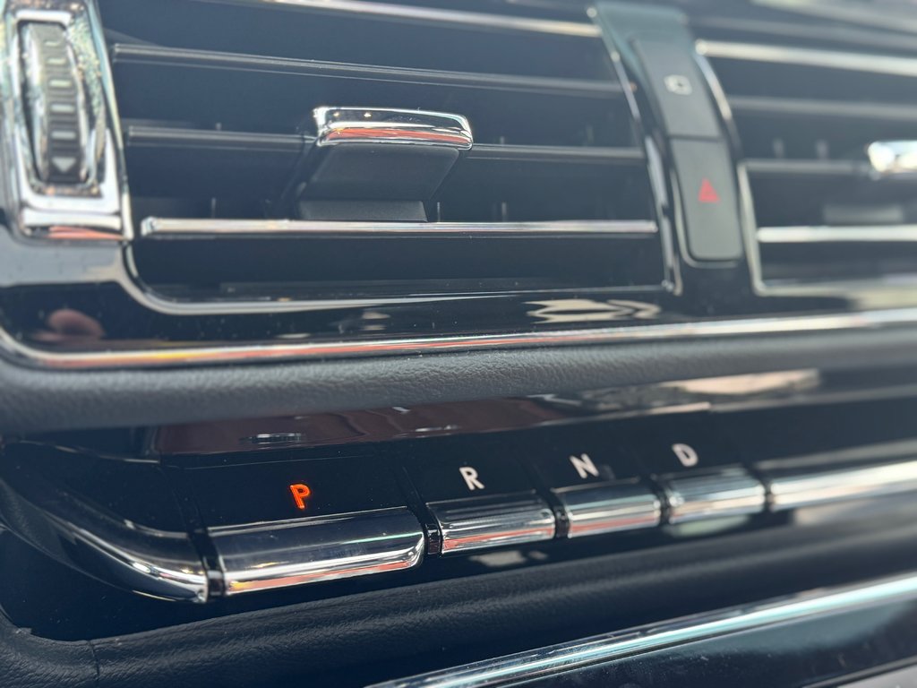 2024 Lincoln Navigator Reserve  Cuir Toit Panoramique AWD in Terrebonne, Quebec - 19 - w1024h768px