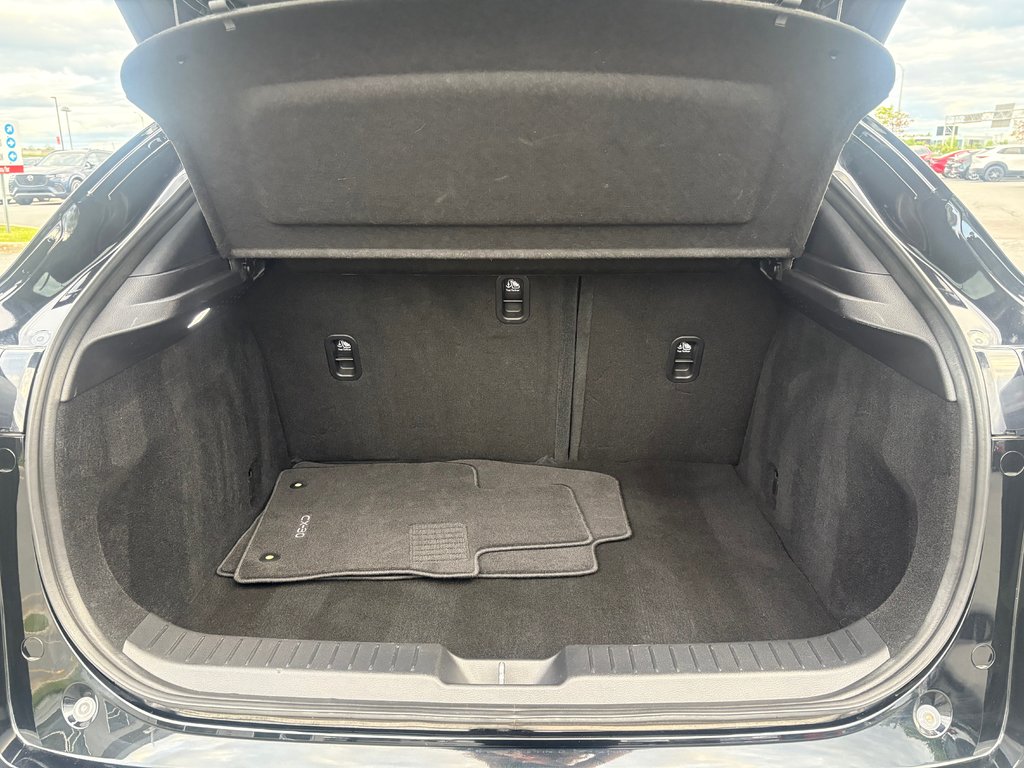 2021 Mazda CX-30 GT, GARANTIE PROLONGÉ MAZDA in Boucherville, Quebec - 12 - w1024h768px