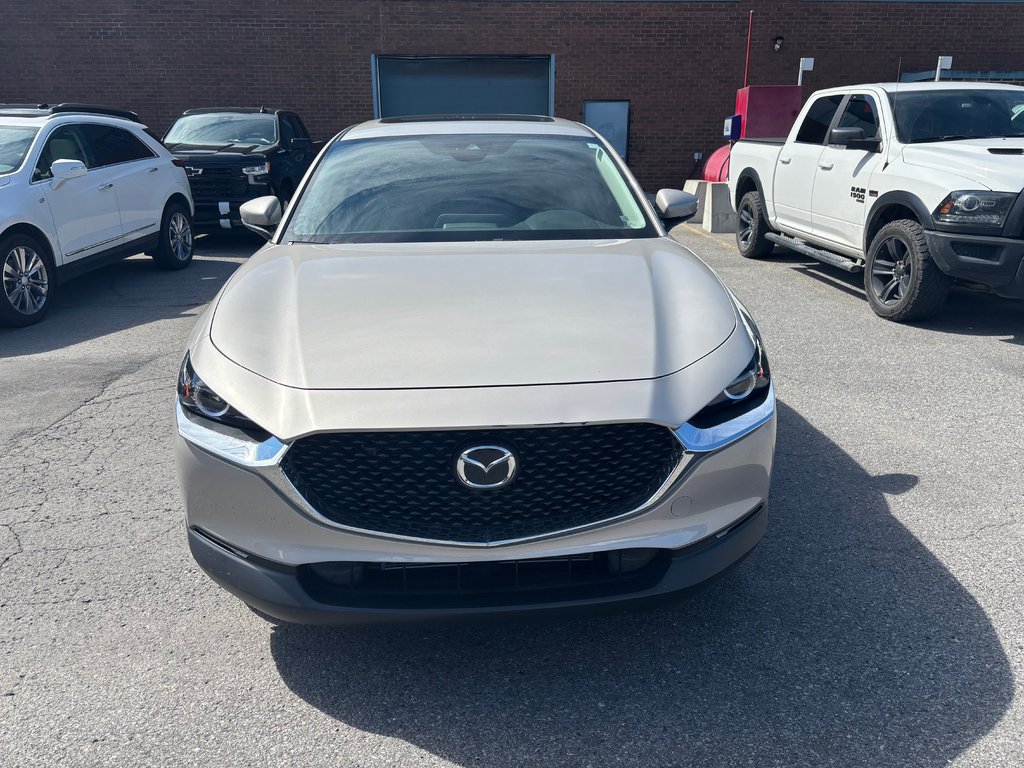 2022 Mazda CX-30 in Montreal, Quebec - 1 - w1024h768px